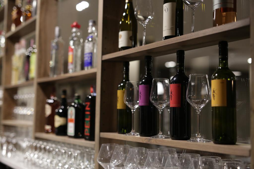 Boutique Hotel Barrel Sesvete Luaran gambar